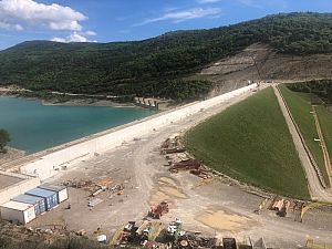 EL SISTEMA DE RIEGO DE BARDENAS ATRAVIESA...