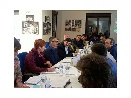 COMISIÓN OBRAS EMBALSE DE YESA 17-11-2015